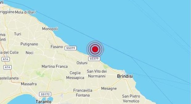 Terremoto, forte scossa in Puglia alle 0.31. "Epicentro in mare, paura a Ostuni, Brindisi, Bari e Lecce" -Live Tweet