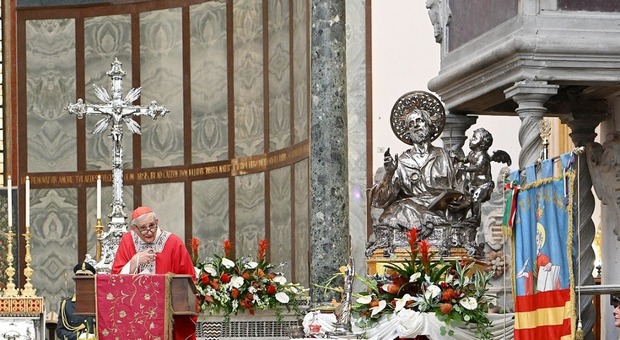 Il cardinale Matteo Zappa celebra il solenne pontificale della festa di San Matteo