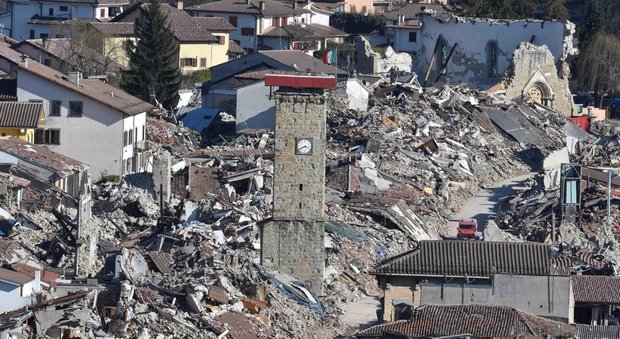 Terremoto, ad Amatrice suicida un muratore di 52 anni. Si è impiccato con cordino di acciaio