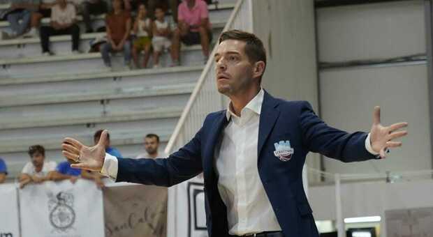 Il coach Alessandro Rossi (foto Fortitudo Agrigento)