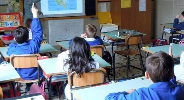 «La maestra urla e ci dà le sberle» Insegnante di italiano a processo