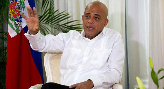 Michel Martelly, presidente di Haiti ed ex popstar del paese che ha dedicato a una giornalista che lo criticava la canzone "Datele una banana"