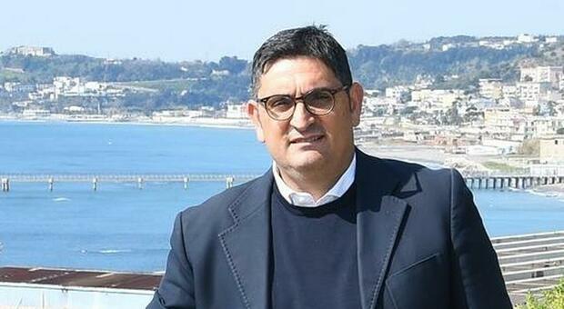 Luigi Manzoni, primo cittadino di Pozzuoli