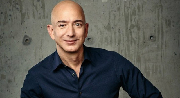 immagine Jeff Bezos compra per 23 milioni di dollari il più grande immobile di Washington