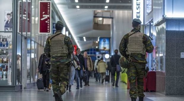 Bruxelles chiusa per terrorismo: annullati concerti, eventi e partite