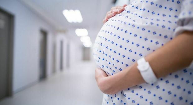 Ragazza incinta trovata morta in casa: «In ospedale perché aveva dolori, ma era stata dimessa»