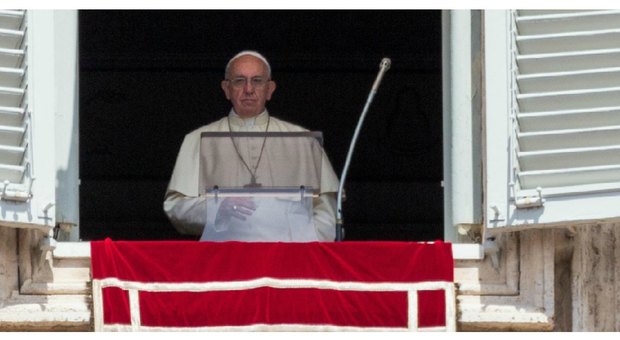 Papa Francesco severo sulla pedofilia: «Non dobbiamo tollerare gli abusi sui minori: i responsabili vanno puniti severamente»