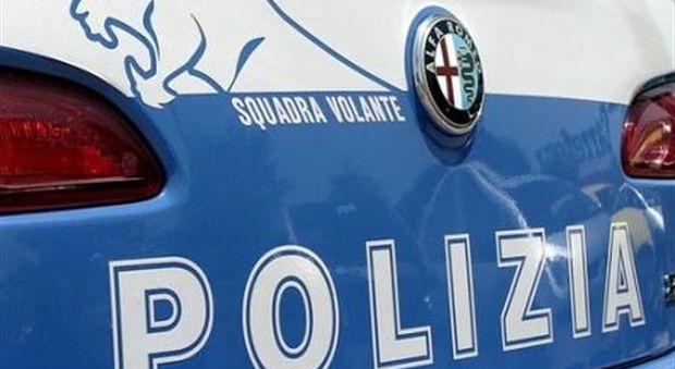 Giallo a Tor Sapienza, dai rovi spuntano i resti di un cadavere: indagini della polizia