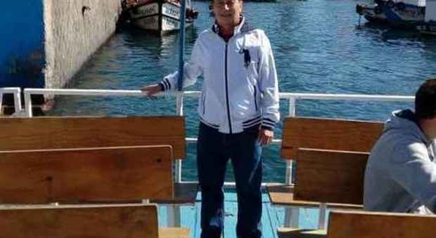 Juan, lo chef cileno che viveva a Genova da 30 anni: è morto sul ponte crollato insieme alla moglie e all'amico