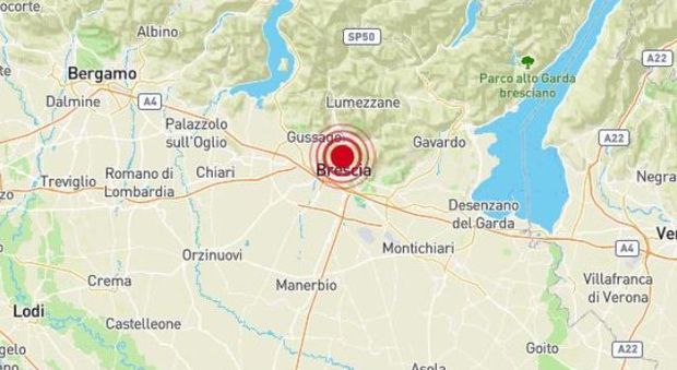 Terremoto a Brescia in pieno centro, paura tra la gente nella notte