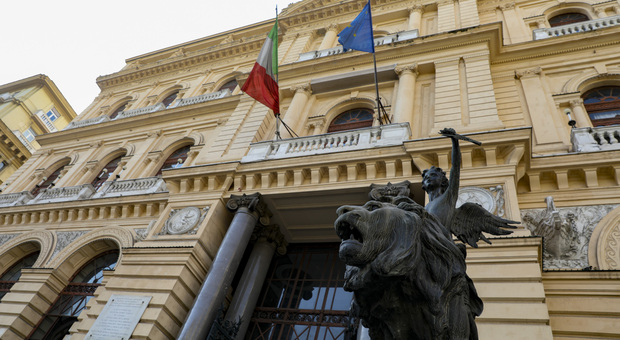 Covid a Napoli, lunedì la Camera di Commercio chiude per sanificazione
