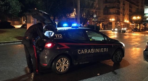 Milano, giovane accoltellato muore in ospedale: era stato trovato ferito in strada