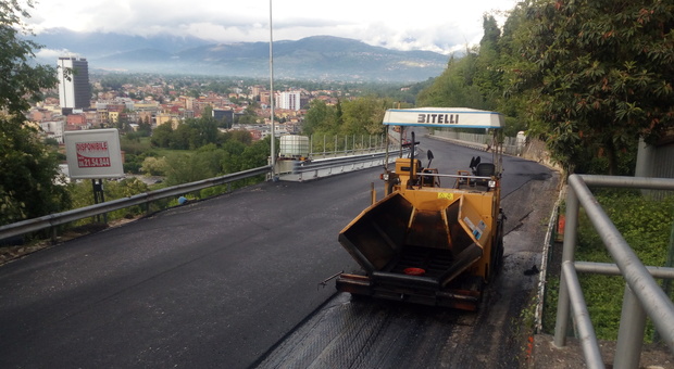 Viadotto di Frosinone crollato, torna l’asfalto: la riapertura più vicina