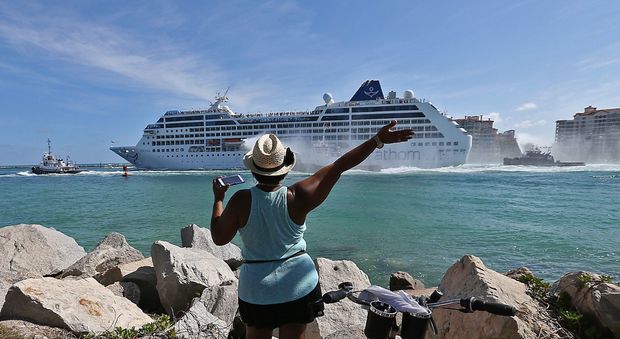 Cuba, dopo 50 anni torna la prima nave da crociera Usa