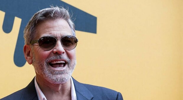 George Clooney regala 14 milioni di dollari, uno a ciascuno dei suoi migliori amici. «Mi siete stati sempre vicini»