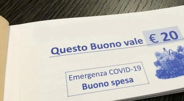 Bonus spesa, scoperti i «furbetti» nel Napoletano: segnalati in Procura