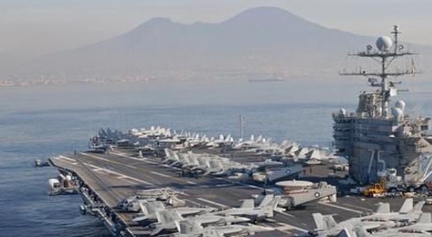 Navi e aerei Usa, «Us Navy» Napoli centrale operativa in caso di attacco
