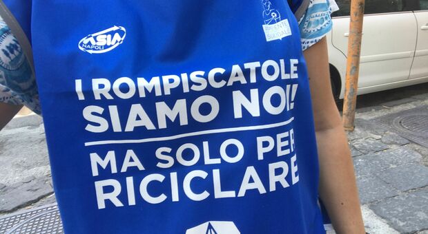 Raccolta Cartoni a Napoli, riparte «Giocarsi la Carta» a cura di Ambiente solidale: in sei mesi creati dieci posti di lavoro