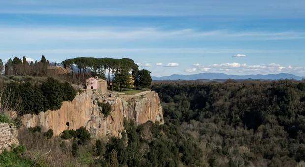 Castel Sant'Elia, trovato senza vita il corpo del 16enne scomparso