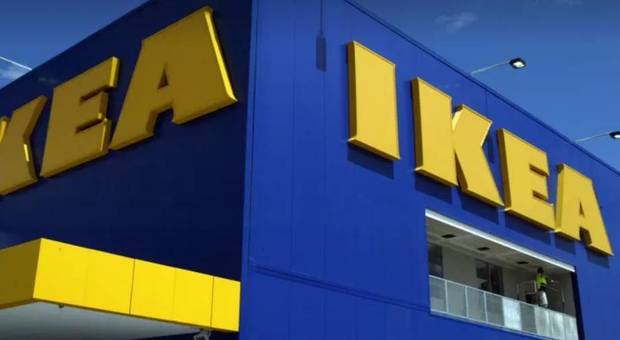 Ikea tavolo Glivarp ritirato dal mercato: «Un rischio per chi lo ha acquistato»