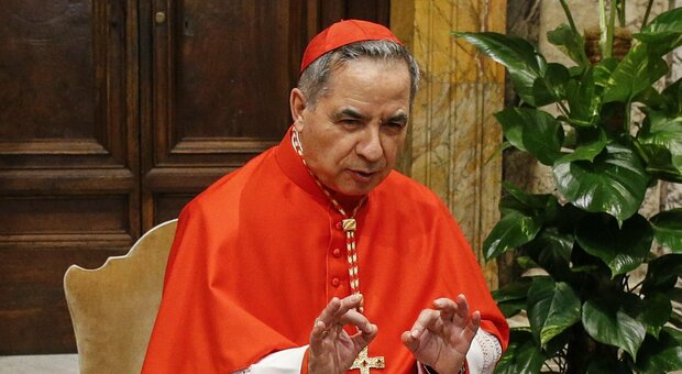 Becciu, l'allerta ignorata nel 2013: «Evitare a quel finanziere i rapporti con il Vaticano»