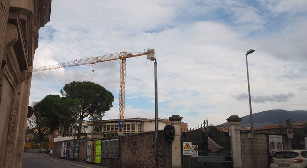 Foligno, scuola media Carducci sono iniziati i lavori: entro il prossimo anno scolastico ci sarà il nuovo edificio