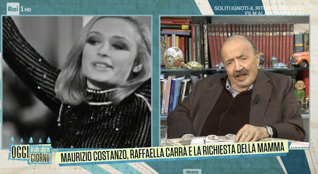 Maurizio Costanzo racconta ai telespettatori di Oggi è un altro giorno un episodio curioso di Raffaella Carrà