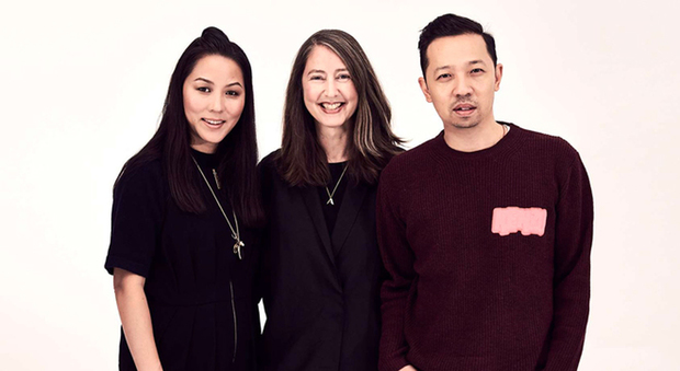 Carol Lim e Humberto Leon direttori creativi di Kenzo con Ann-Sophie Johansson, creative advisor del brand H&M