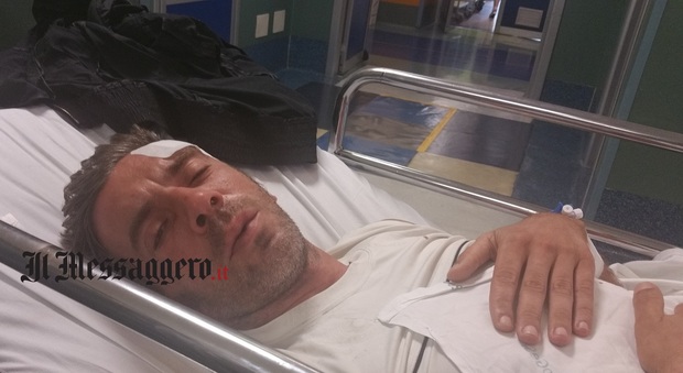Maurizio, pestato in metro a Roma: «Mi ha aiutato solo mia madre»