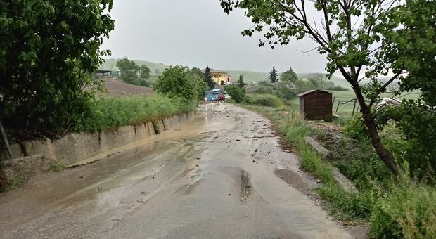 Casa crolla per la pioggia, soccorso anziano nel Sannio