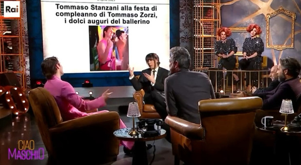 Tommaso Stanzani ospite a Ciao Maschio rivela di essere ancora innamorato di Tommaso Zorzi