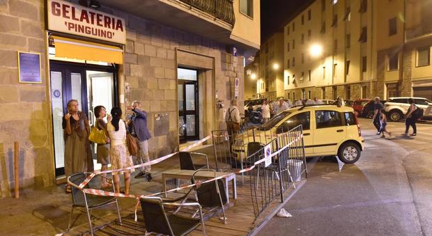 Firenze, furgone travolge 3 bimbi e una donna in gelateria