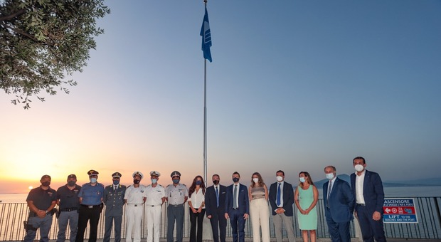 Festa della Bandiera Blu a Sorrento, la cerimonia in Villa Comunale