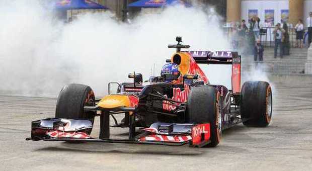 La Red Bull contesta il regolamento: «Avremmo bisogno di otto o nove motori»