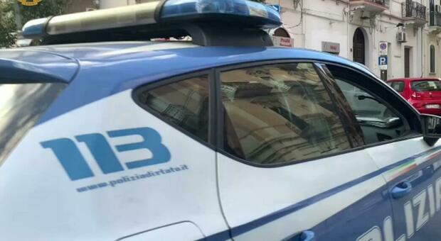 Furti e spaccate in pub e ristoranti del centro storico: la polizia arresta 24enne