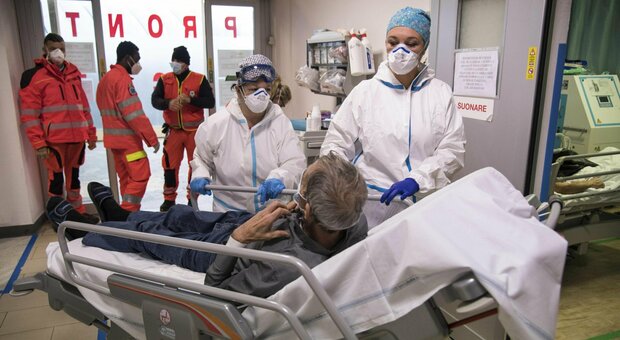 Clochard diventa infermiere a Teramo: «Mi credevo inutile, ora combatto il virus»