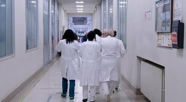 Sciopero medici 18 dicembre, a rischio 25mila interventi chirurgici. Previsti disagi in tutti i servizi ospedalieri