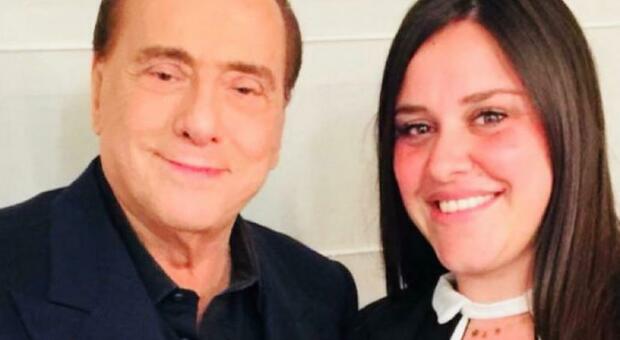 Berlusconi, la nipote di Gigi D'Alessio aderisce a Forza Italia: «Ritorno a casa mia»