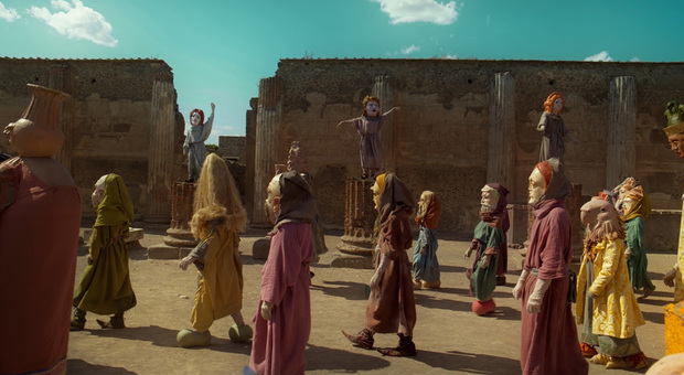 Un frame del film ambientato nell'antica Pompei