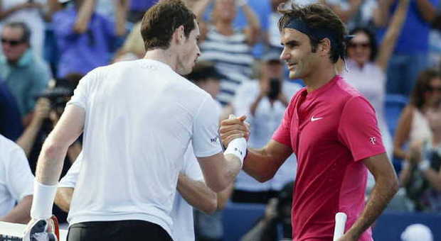 Cincinnati, la finale è Djokovic-Federer: Roger sorprende Murray