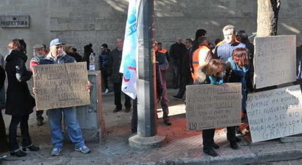 i dipendenti Alba Service in protesta