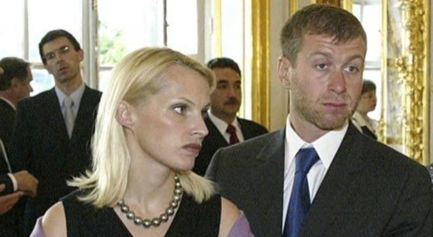 Sanzioni alla Russia, l'ex moglie di Abramovich ora teme di perdere i frutti del divorzio miliardario