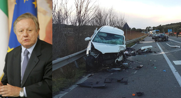 L'ex ministro e le auto nell'incidente