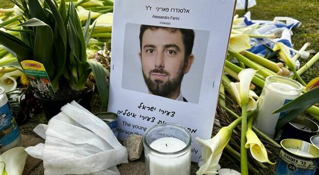 Alessandro Parini ucciso a Tel Aviv, polizia Israele: «Morto per l'impatto dell'auto, non sono stati trovati proiettili sul corpo»