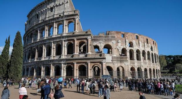 Turismo a Roma, lo studio: «Nella Capitale il 12,6% del totale dell'Italia. Fondamentale far ripartire il settore»