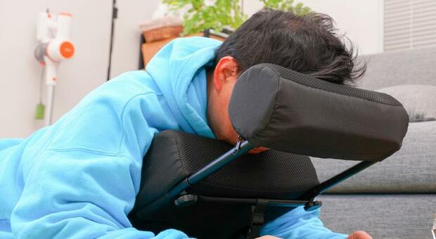 Ecco il poggiatesta giapponese, un accessorio utile per i patiti di videogiochi