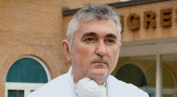 Morto suicida De Donno: avviò cura plasma iperimmune, aveva 54 anni. Si era dimesso dall'ospedale di Mantova
