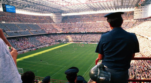 Abbonamenti, sale la febbre da stadio: Inter boom delle tessere, Roma ai minimi