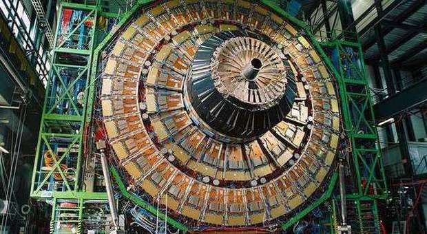 Higgs ed Englert premi Nobel per la Fisica: hanno previsto il bosone. Festa italiana al Cern