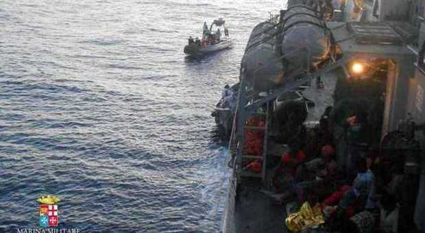 Migranti, arrestati 4 scafisti dello sbarco a Pozzallo